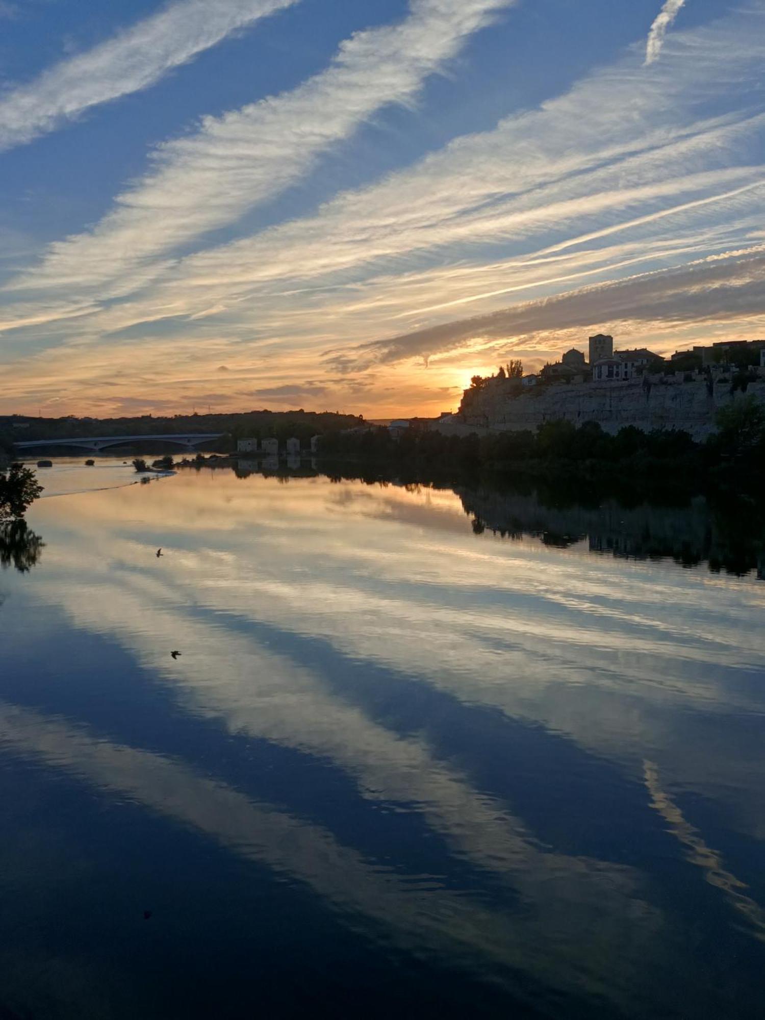 Los Pepinos Zamora Bagian luar foto
